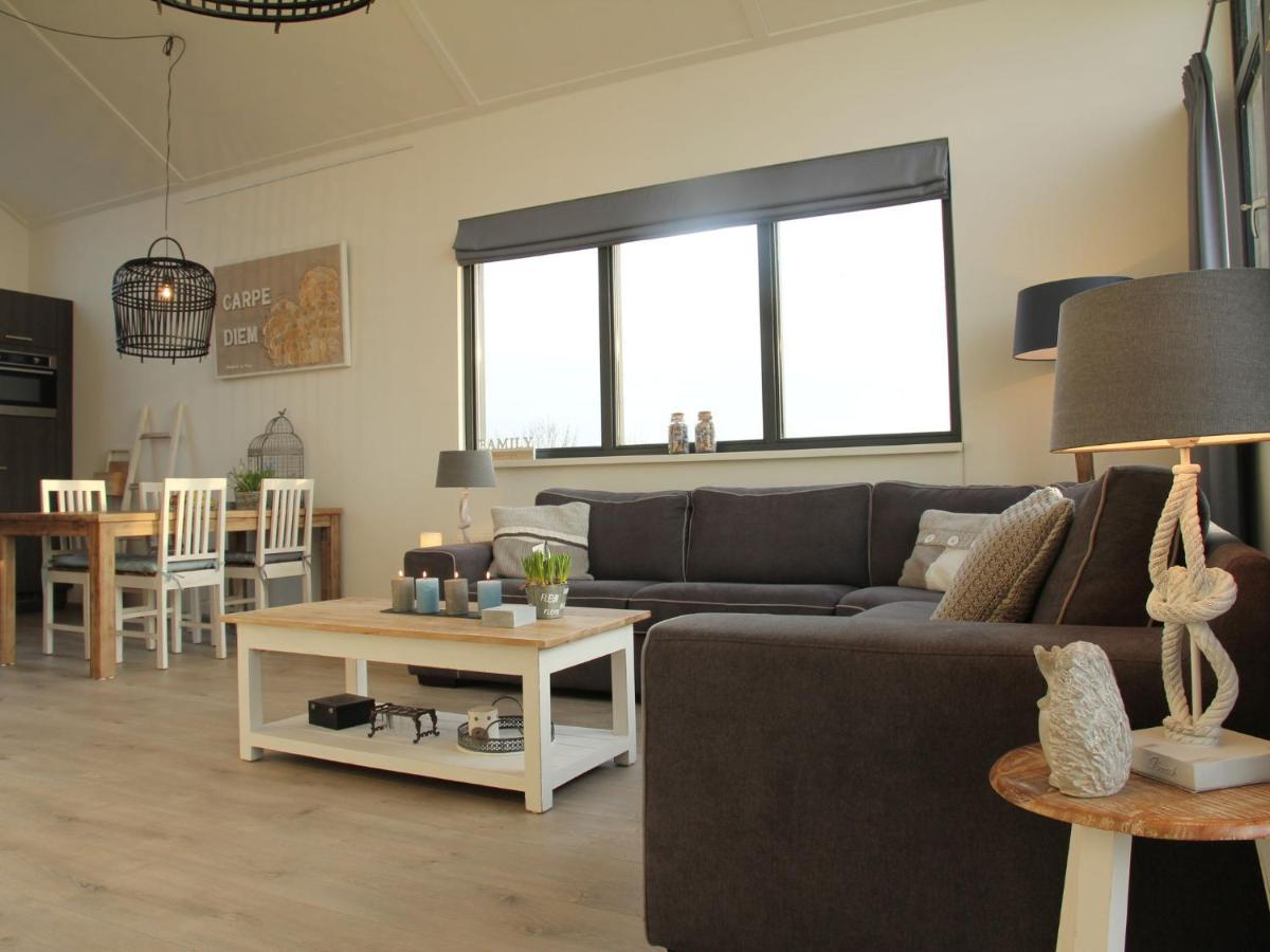 Lovely Holiday Home In Stavoren Near Frisian Lakes Exterior photo