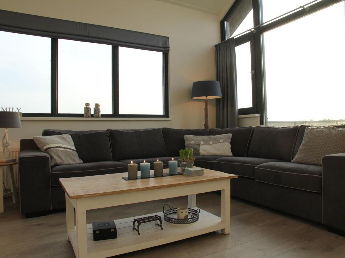 Lovely Holiday Home In Stavoren Near Frisian Lakes Exterior photo